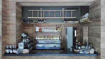 Bar (in der Unterkunft)
