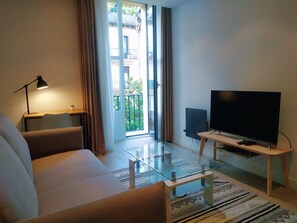 Superior Double Room | Living room