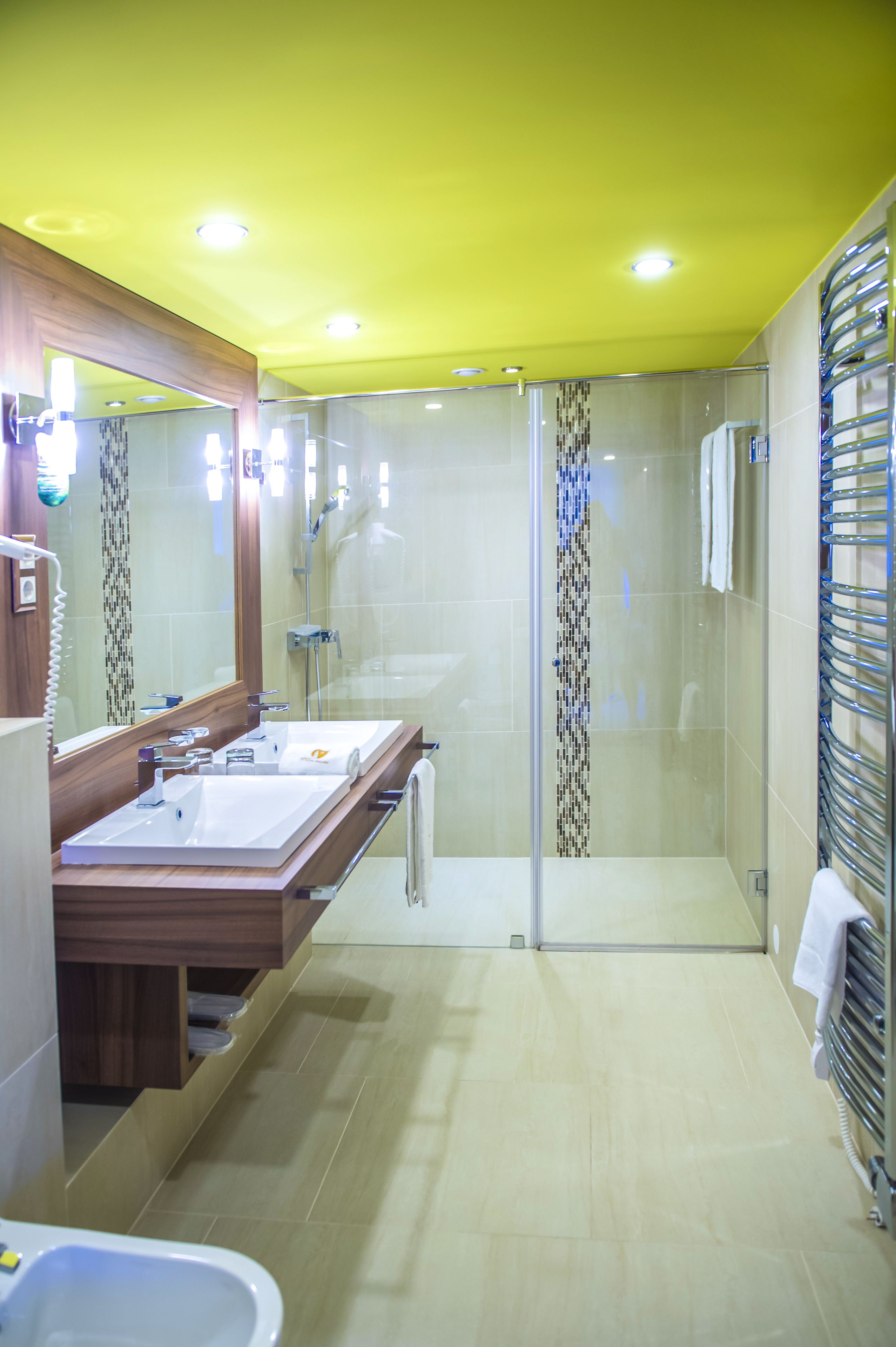 family suite, multiple beds, fireplace | bathroom | shower, free toiletries, hair dryer, towels