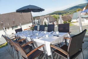BBQ/picnic area - Hotel & Restaurant Lindenhof (Bad Laasphe)