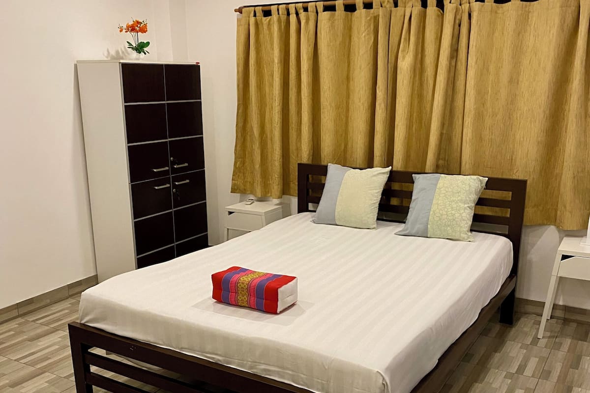 Apartment, Balcony | Minibar, in-room safe, blackout curtains