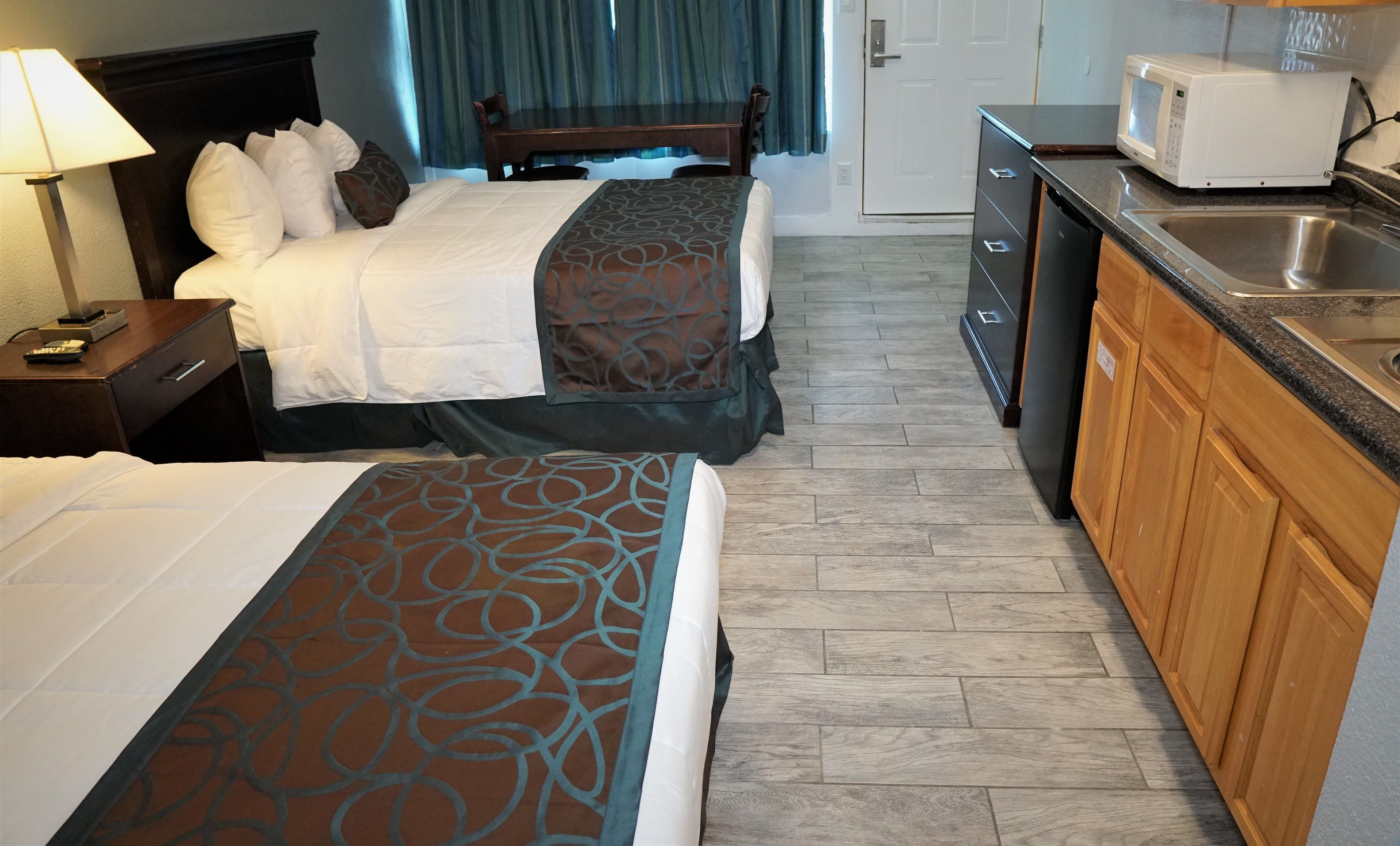 Photo - Sunset Beach Hotel