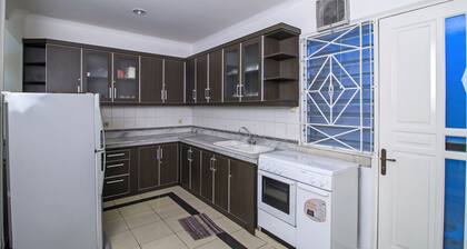 RedDoorz Plus @ Tendean