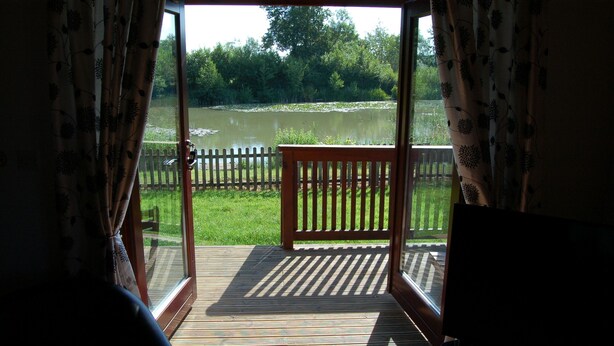 Chalet, Ensuite (Heron Lodge) | Interior - Watermeadow Lakes & Lodges (Crewkerne)