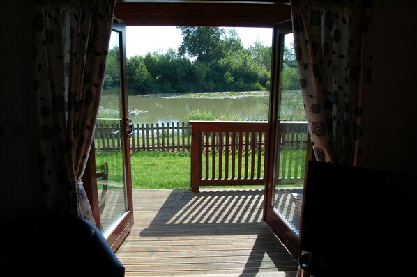 Chalet, Ensuite (Heron Lodge) | Interior - Watermeadow Lakes & Lodges (Crewkerne)