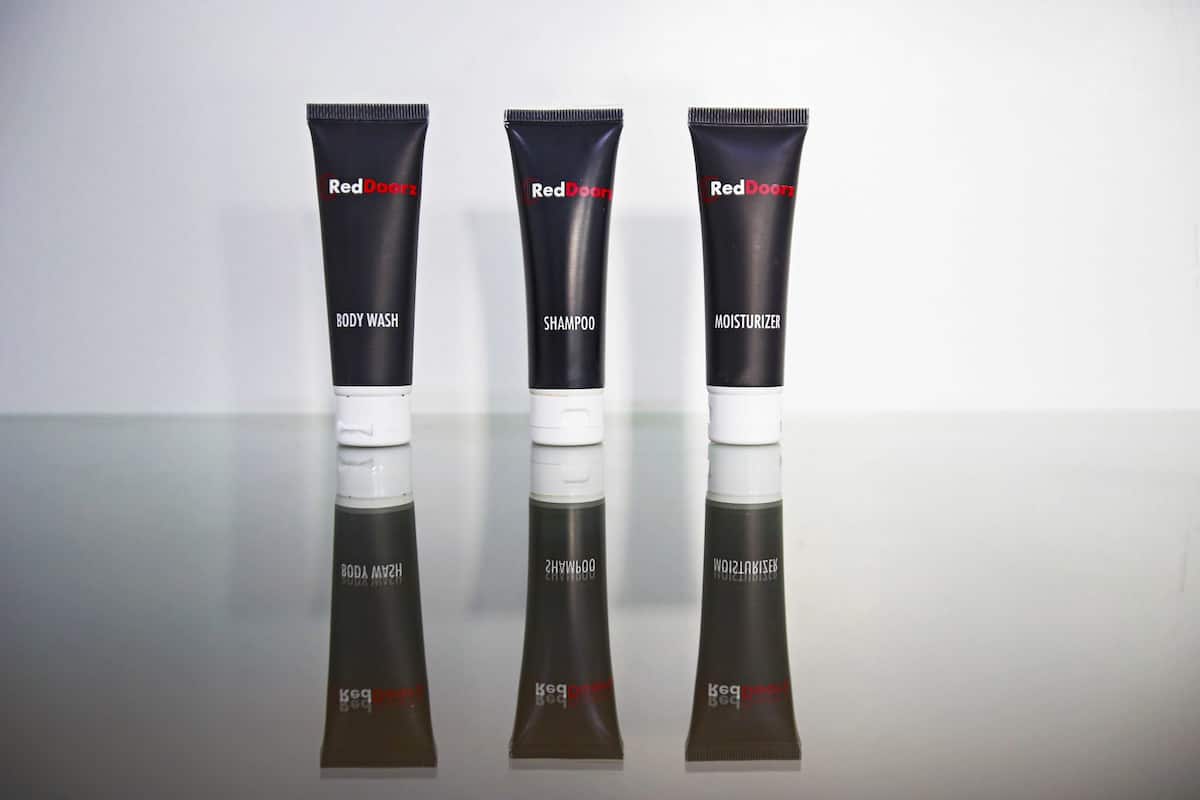 shower, free toiletries, towels