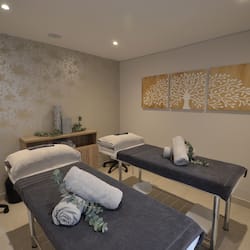 Couples treatment room(s), body treatments, aromatherapy