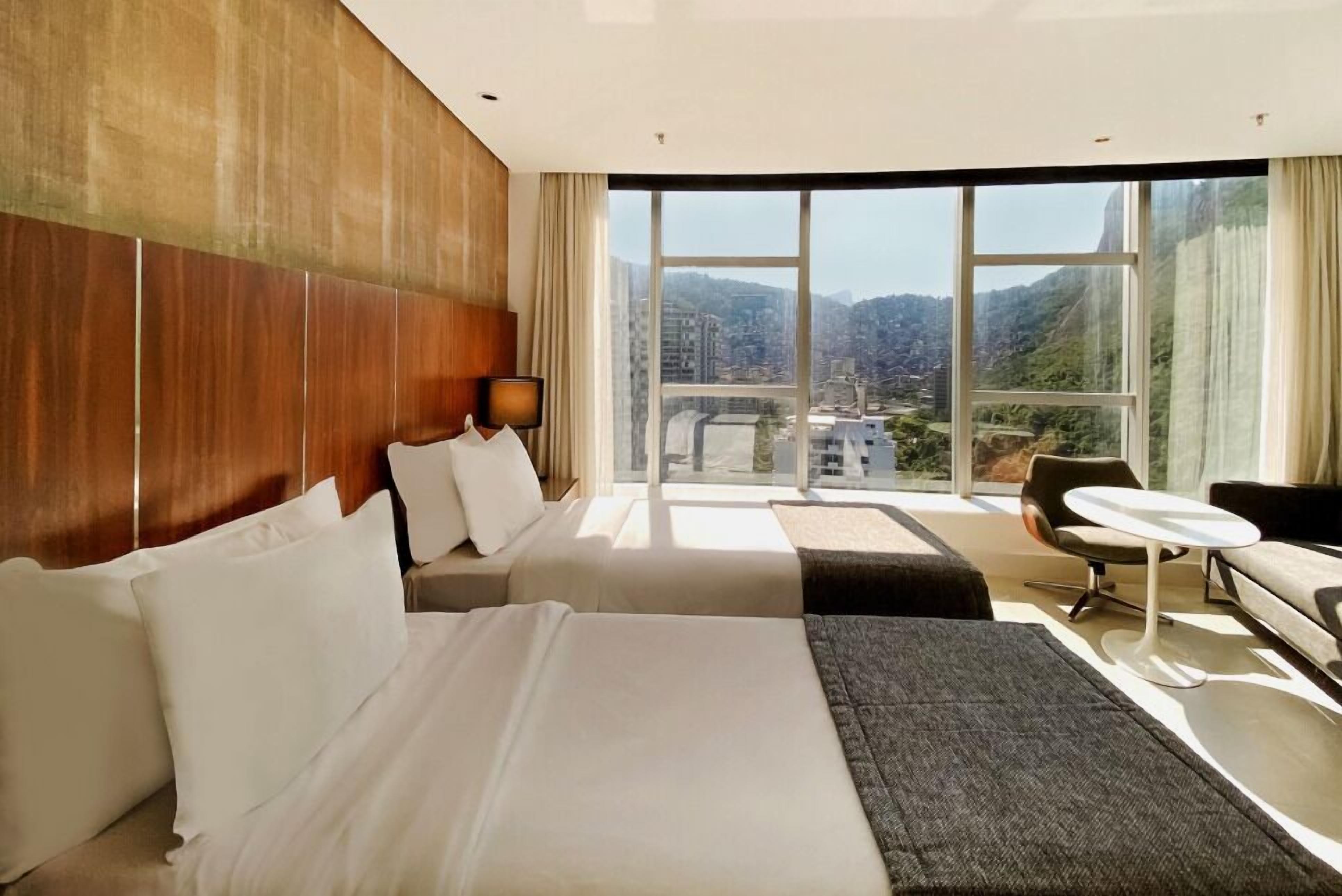 Premium bedding, pillow-top beds, minibar, in-room safe