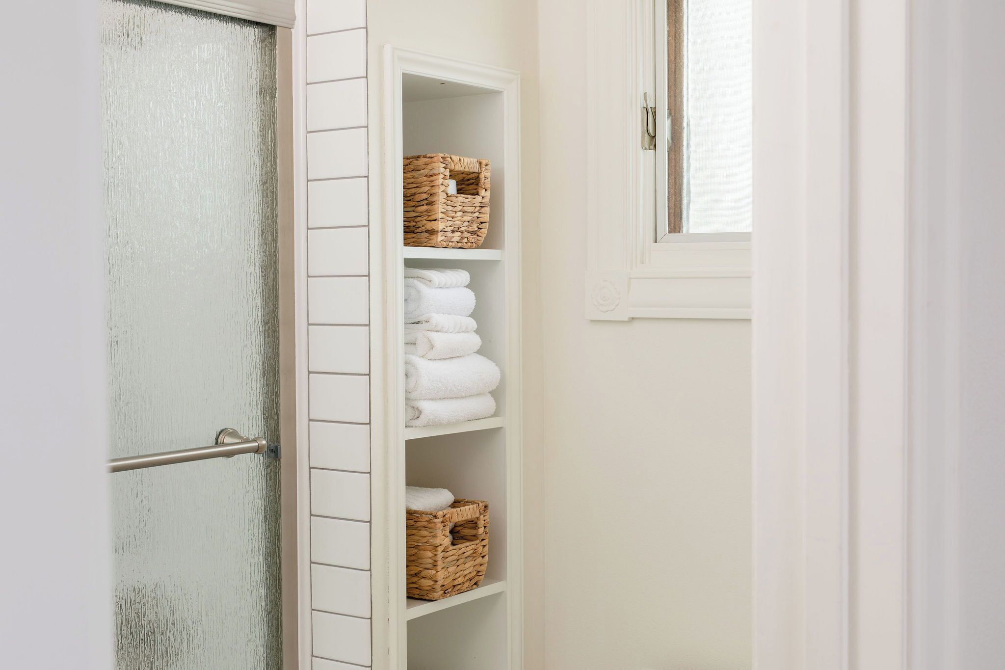 standard room, 2 queen beds (east wing) | bathroom | designer toiletries, bathrobes, towels, soap