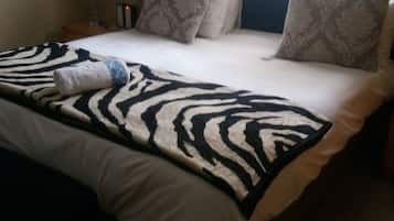 Executive Double Room | 1 bedroom, premium bedding, in-room safe, individually furnished