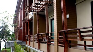 Unclassified image, 4 of 23, button - Villa Thiwa Hotel (Mukdahan)