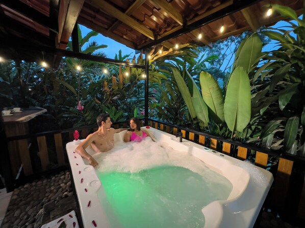 Chalet rustique Deluxe | Literie de qualité, minibar, coffre-fort, rideaux d’obscurcissement