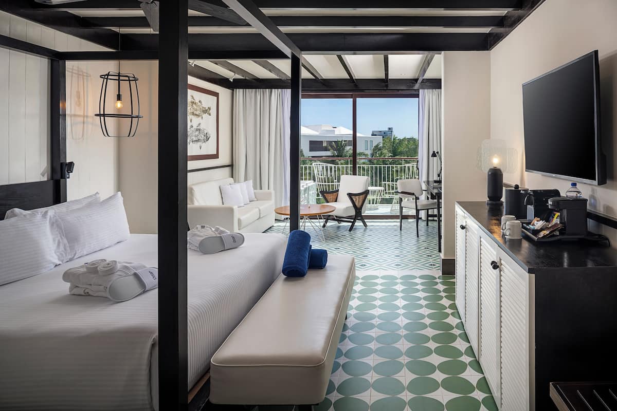 Privilege Junior Suite Pool View | Room amenity