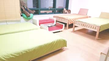 Premium Quadruple Room, 1 Bedroom, City View, Tower | Free WiFi
