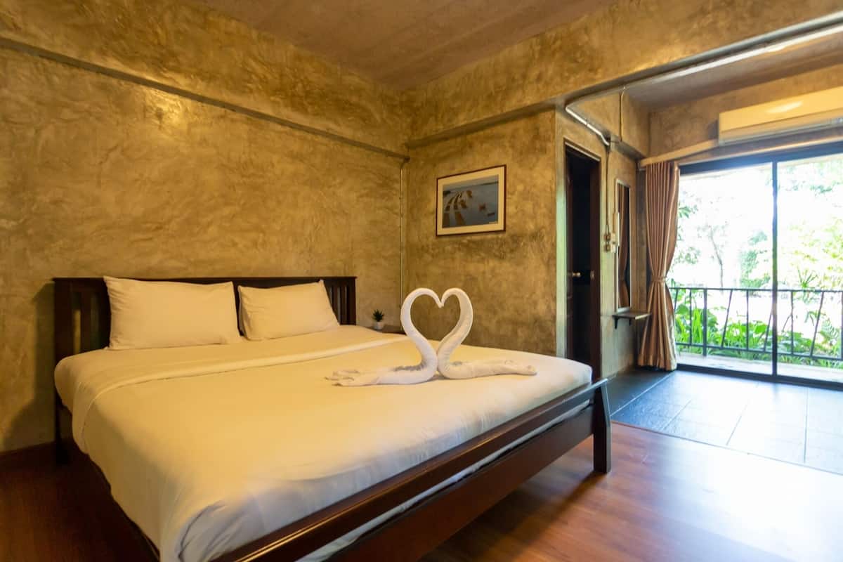 Standard Double Room | 책상, 암막 커튼, 유아용 침대, 무료 WiFi