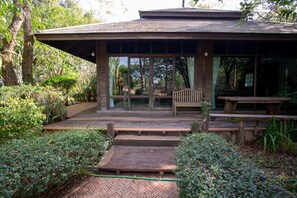 Superior Villa | Escritorio, cortinas opacas, cunas (de pago) y wifi gratis