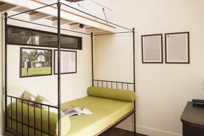 Living area - Baan Luang Rajamaitri Historic Inn (Chanthaburi)