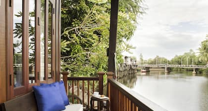 Baan Luang Rajamaitri Historic Inn