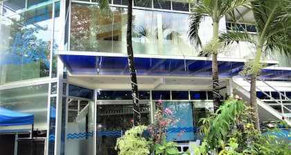 Alon Travelers Lodge