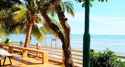 New Travel Beach Resort