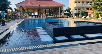 New Travel Beach Resort