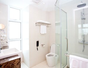 Shower, free toiletries, hair dryer, towels