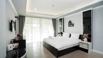 Habitación doble estándar, balcón | Ropa de cama de alta calidad y minibar