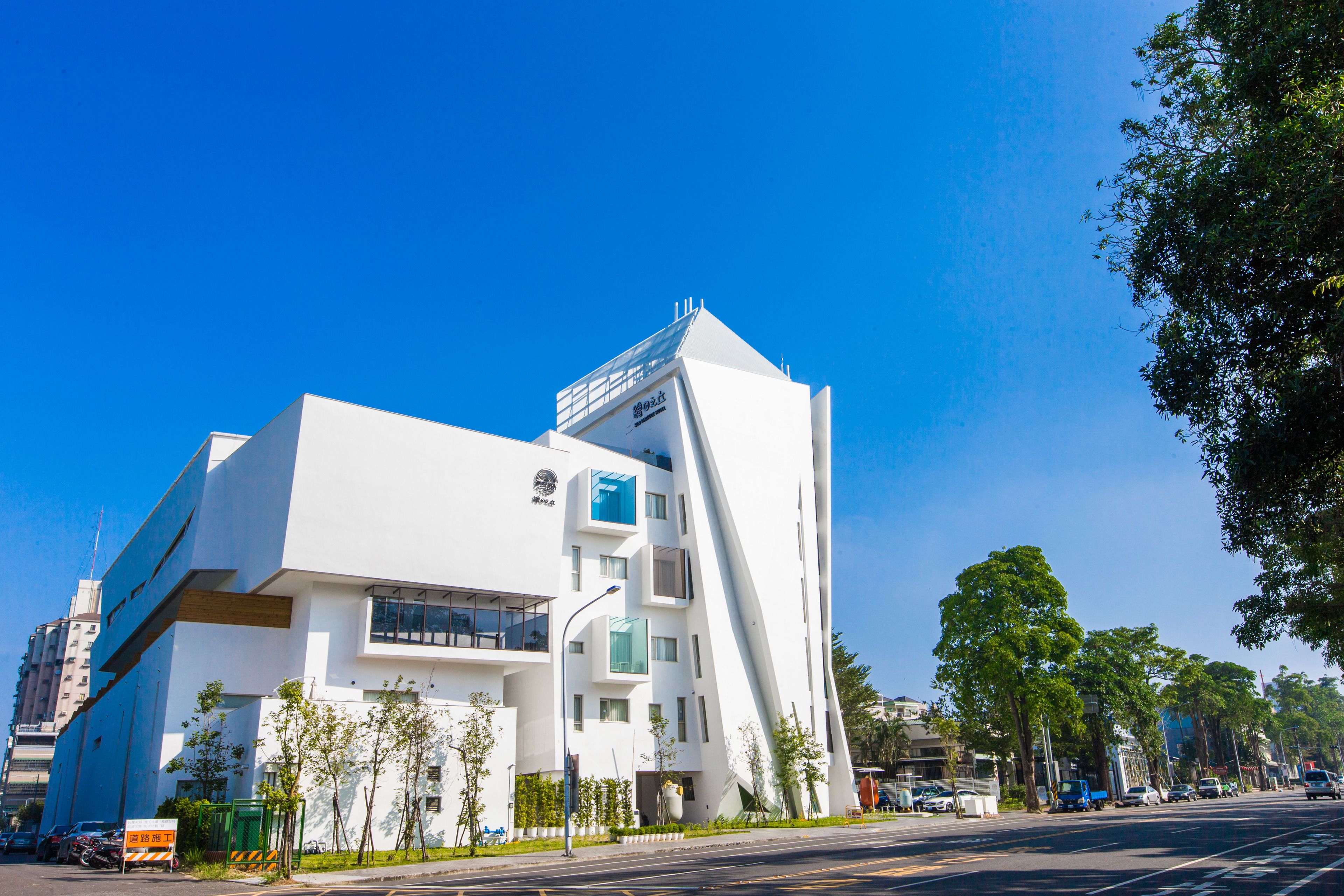 Fachada da propriedade