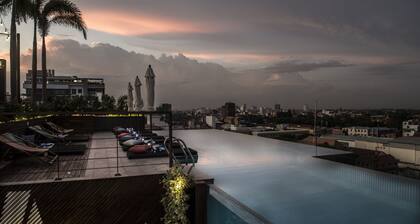 Aquarius Hotel & Urban Resort Phnom Penh