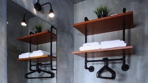 ห้องดีลักซ์ดับเบิล | ห้องน้ำ