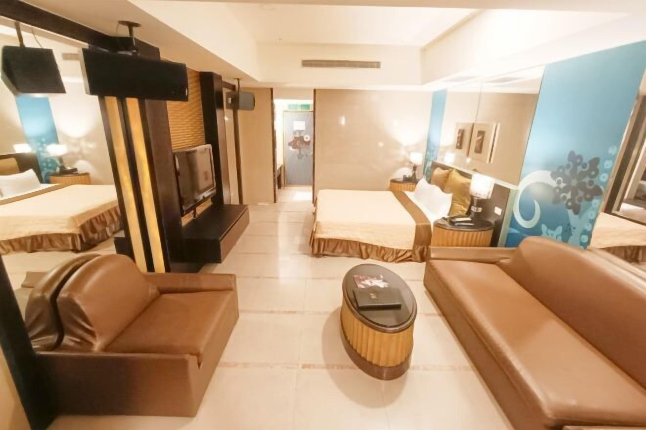 Roupas de cama premium, frigobar, Wi-Fi de cortesia, roupa de cama