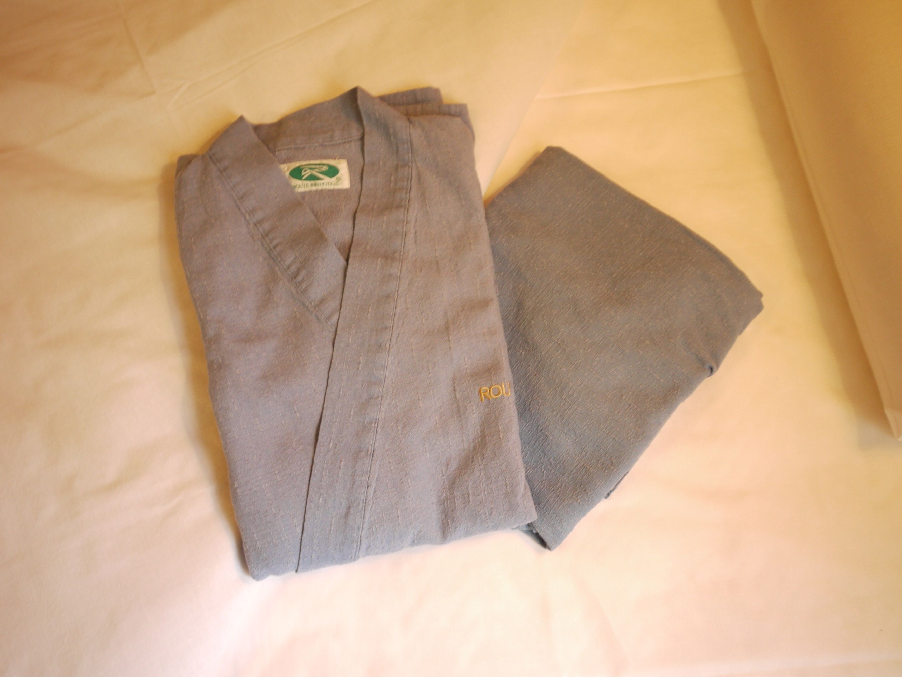 1 bedroom, desk, free wifi, bed sheets