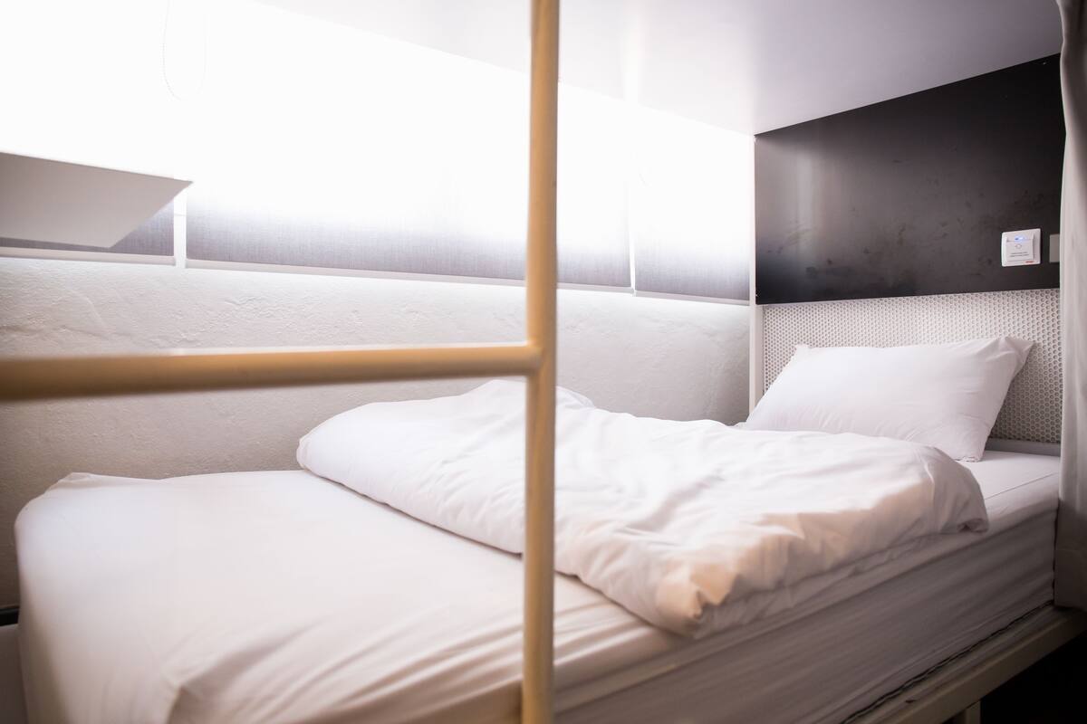 4 Beds Mixed Dormitory | 객실 내 편의 시설/서비스