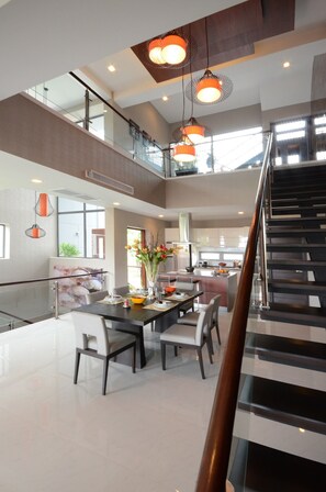 Family Villa | In-room dining - AQUA Villas Rawai (Rawai)