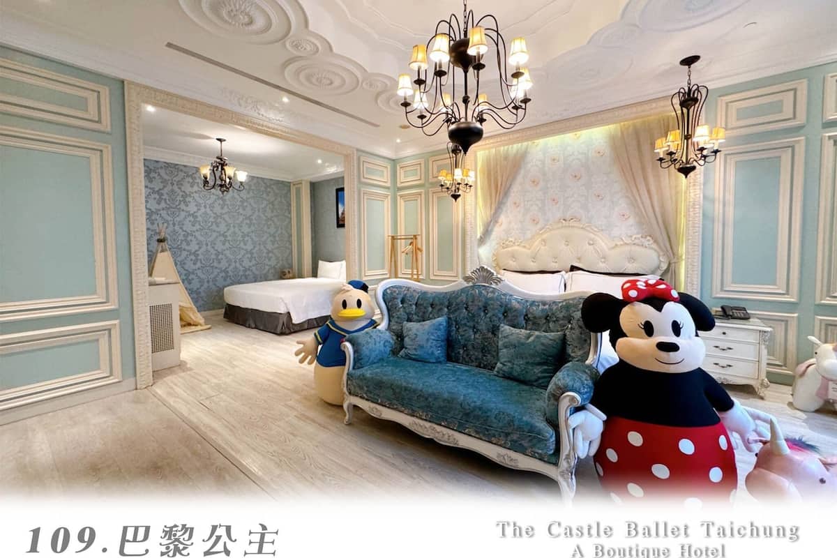 Deluxe Quadruple Room