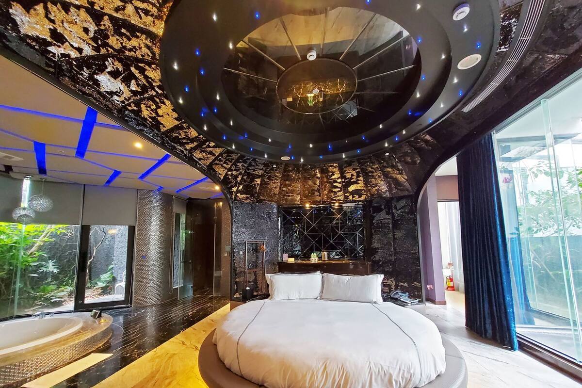 Roupas de cama premium, frigobar, individualmente decorados