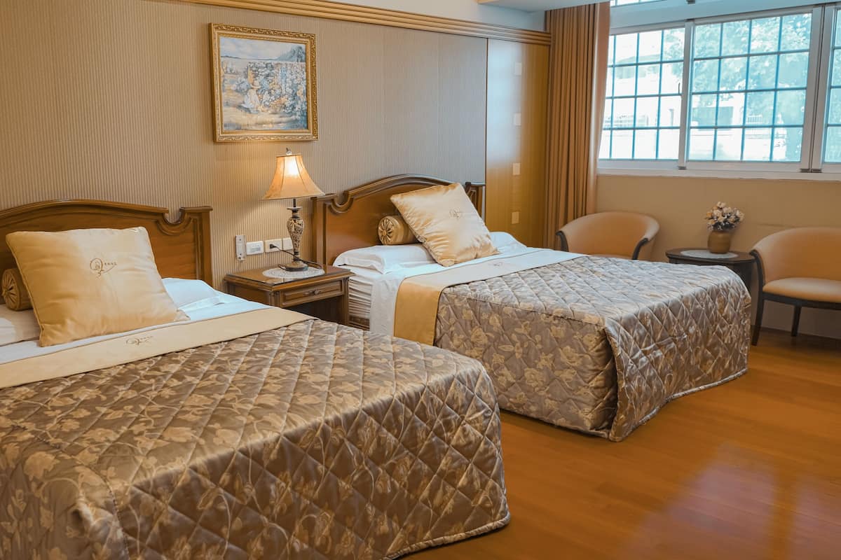 Chambre Quadruple, 1 chambre