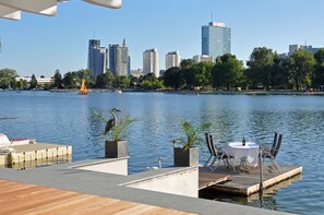 Lake - AJO Vienna Beach - Contactless Check-in (Vienna)