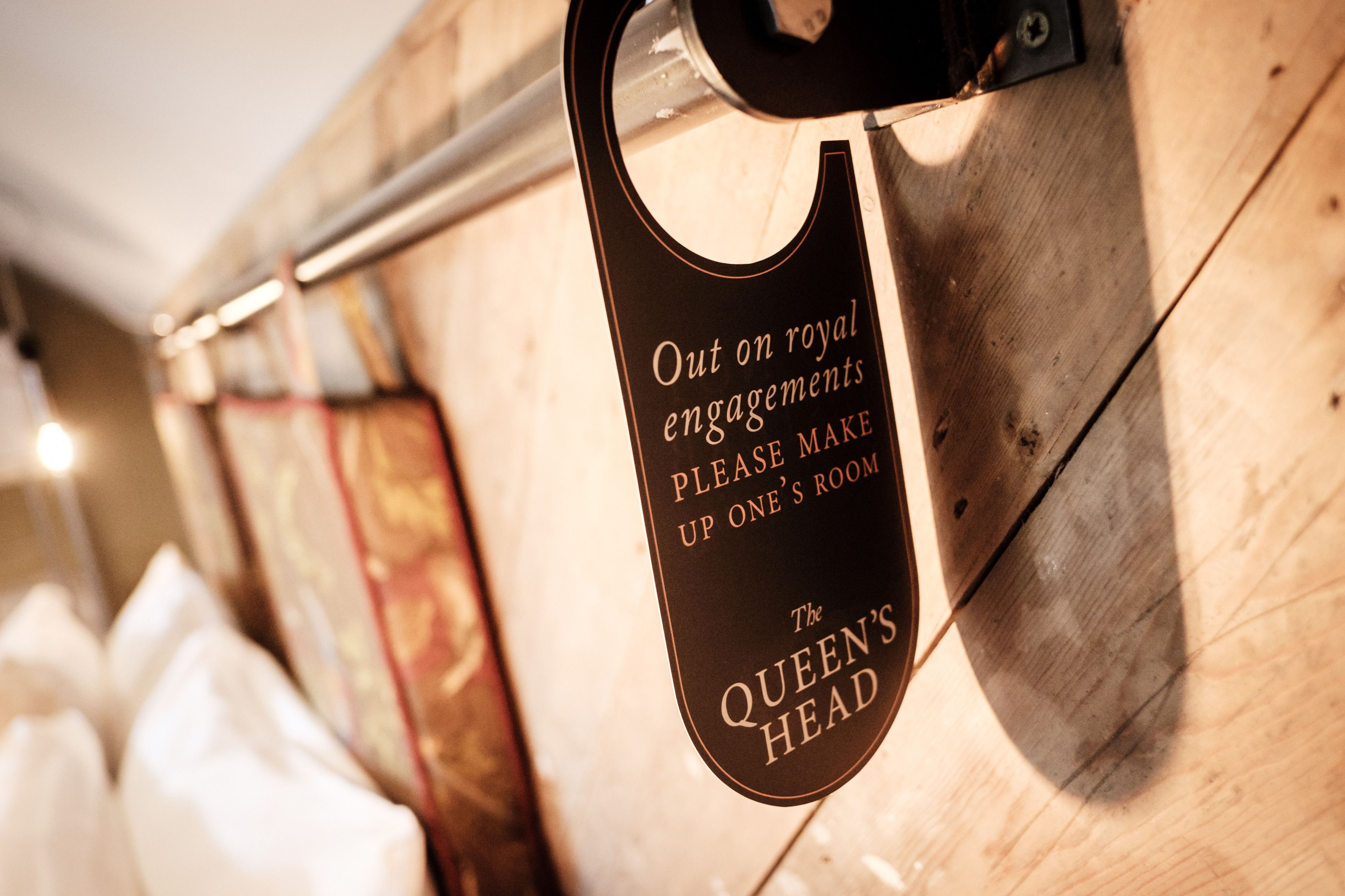 A sign indicating a room for royal engagements.