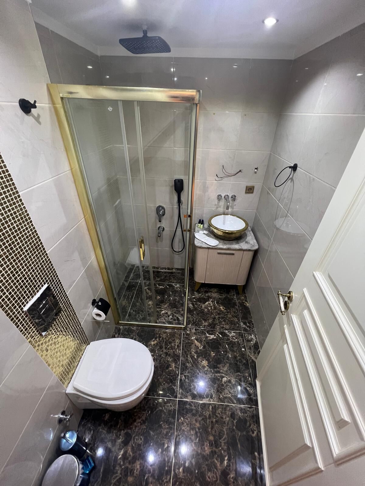 queen room | in-room safe, soundproofing, iron/ironing board, free wifi