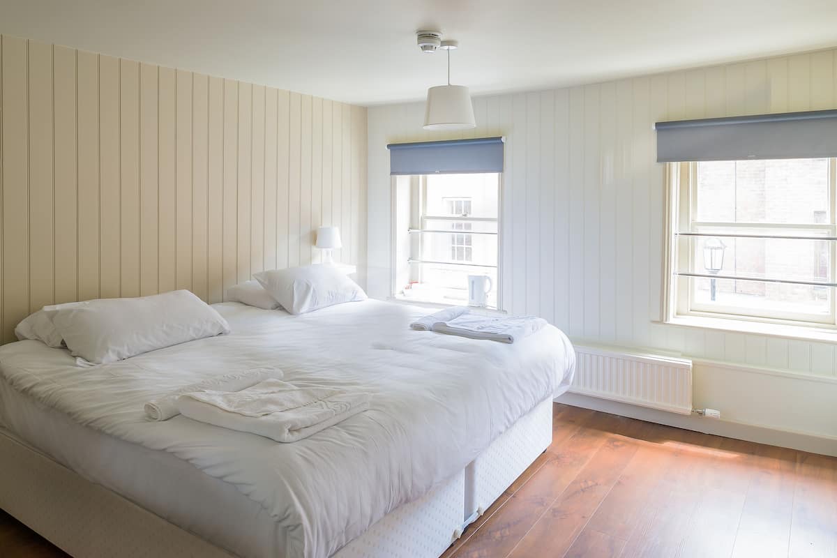 Superior-Doppel- oder -Zweibettzimmer | 1 Schlafzimmer, Zimmersafe, schallisolierte Zimmer, kostenloses WLAN