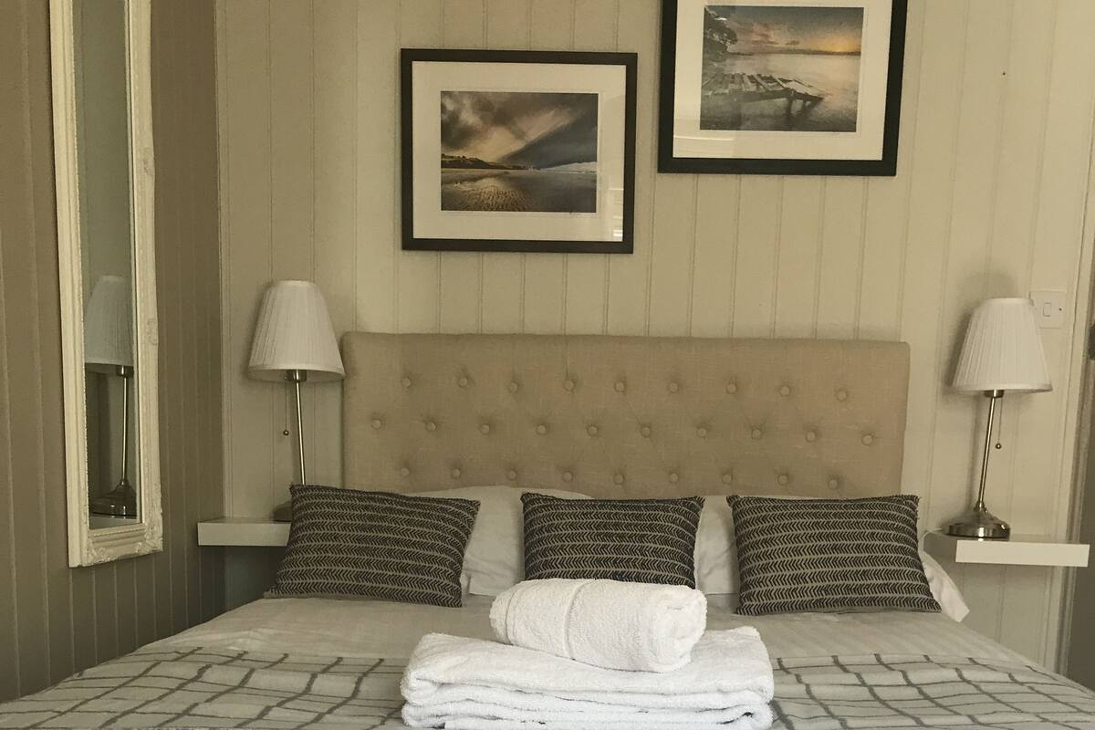 1 Schlafzimmer, Zimmersafe, schallisolierte Zimmer, kostenloses WLAN