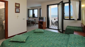 1 slaapkamer, geluiddichte muren, babybedden, extra bedden