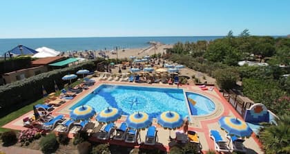 Eurobeach Residence