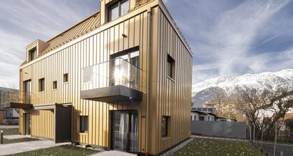 Blackhome Innsbruck City East