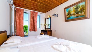 Standard Room, Partial Sea View - Ambrosia Hotel (Hersonissos)