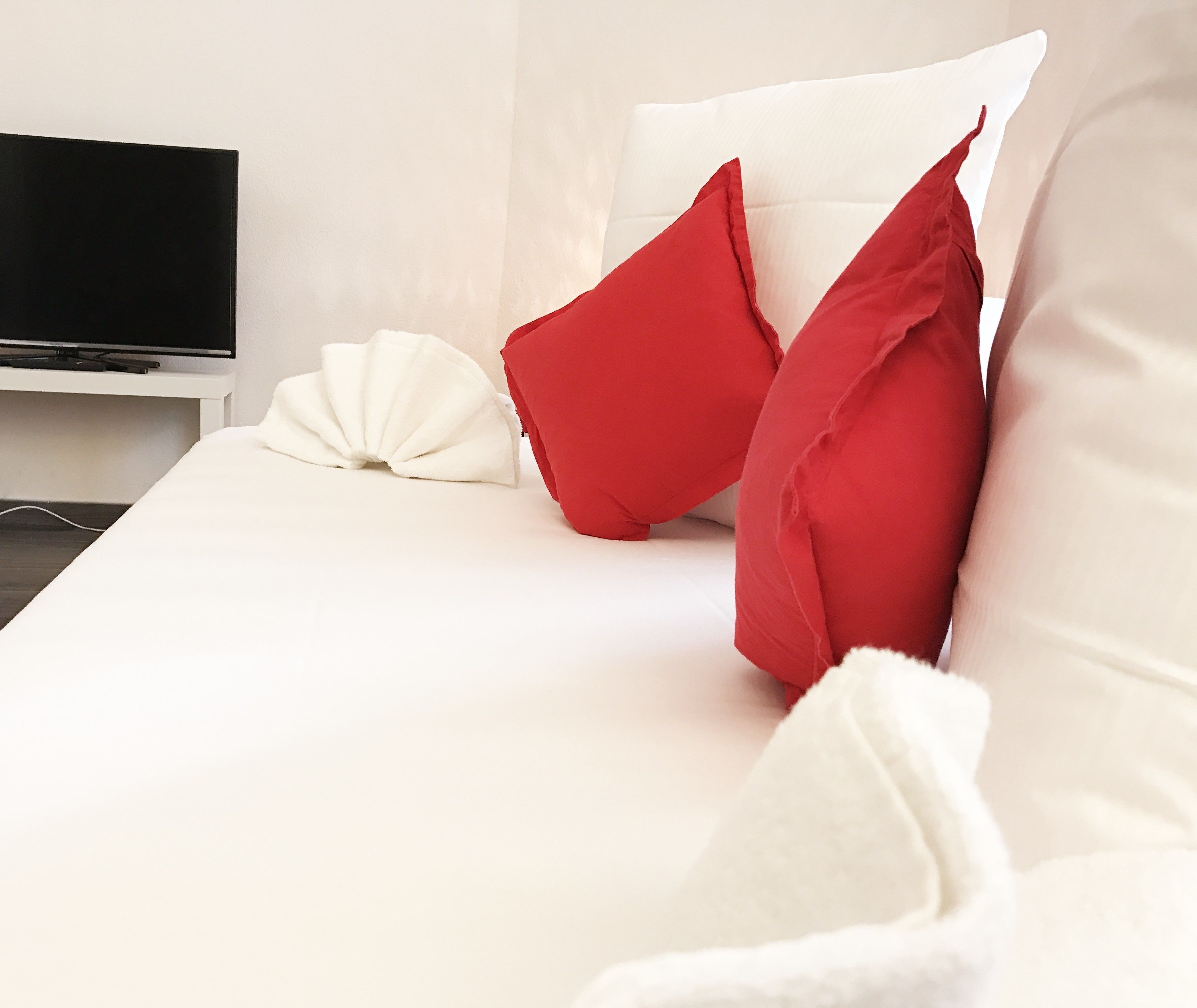 Tremannsrom – comfort, hageutsikt | 1 soverom, safe på rommet, lydisolert og strykejern/-brett