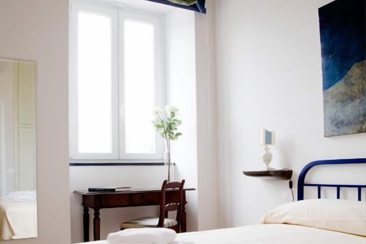 Chambre Double Standard (Cannuei) | Literie de qualité supérieure, minibar, coffres-forts dans les chambres