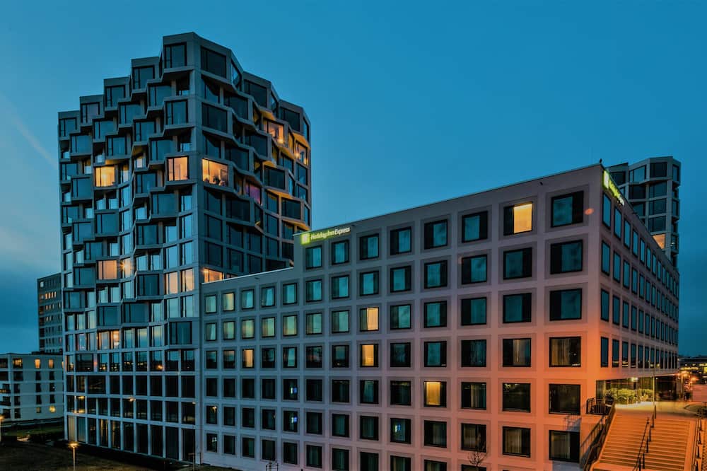 Holiday Inn Express Munich City West by IHG