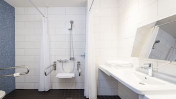 Standard Room, 1 Queen Bed, Accessible | Bathroom | Shower, eco-friendly toiletries, hair dryer, towels